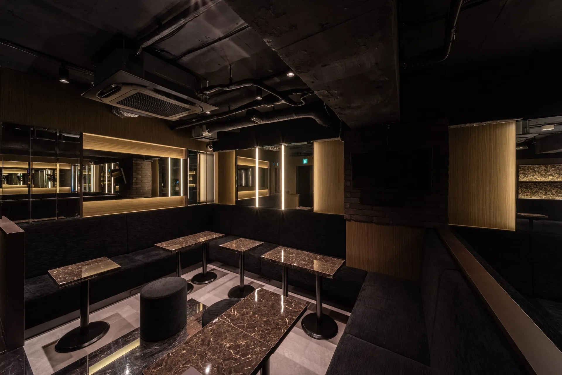 バー＆ラウンジ 照明ディテール